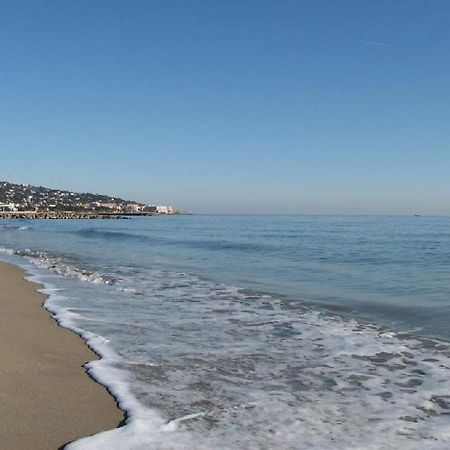 Апарт отель Domitys Le Ruban D'Azur Сет Экстерьер фото